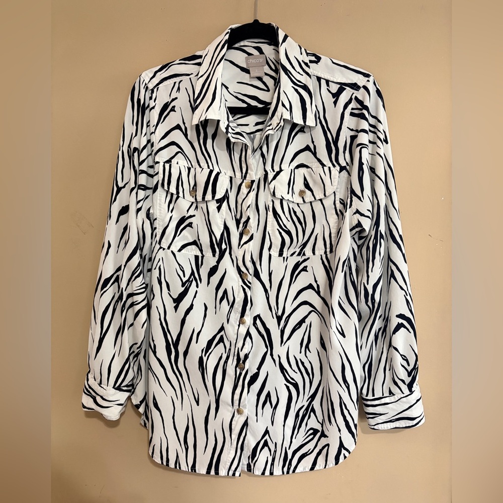 Chicos Zebra-Print Button Front Shirt - Black & White L/12
